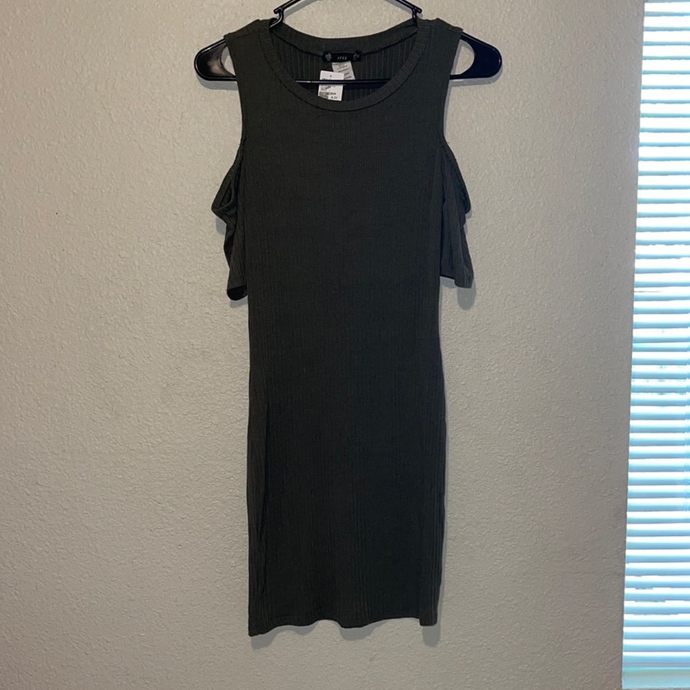Vivi dress